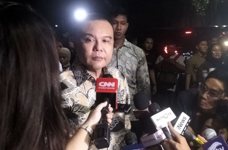 Ketua Harian DPP Partai Gerindra Sufmi Dasco Ahmad di rumah Prabowo Subianto, 