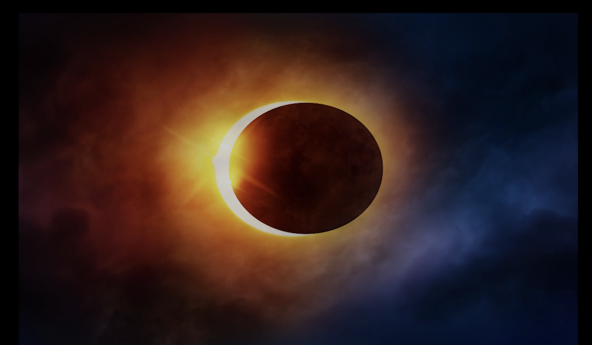 Gerhana matahari total terjadi pada 8 April