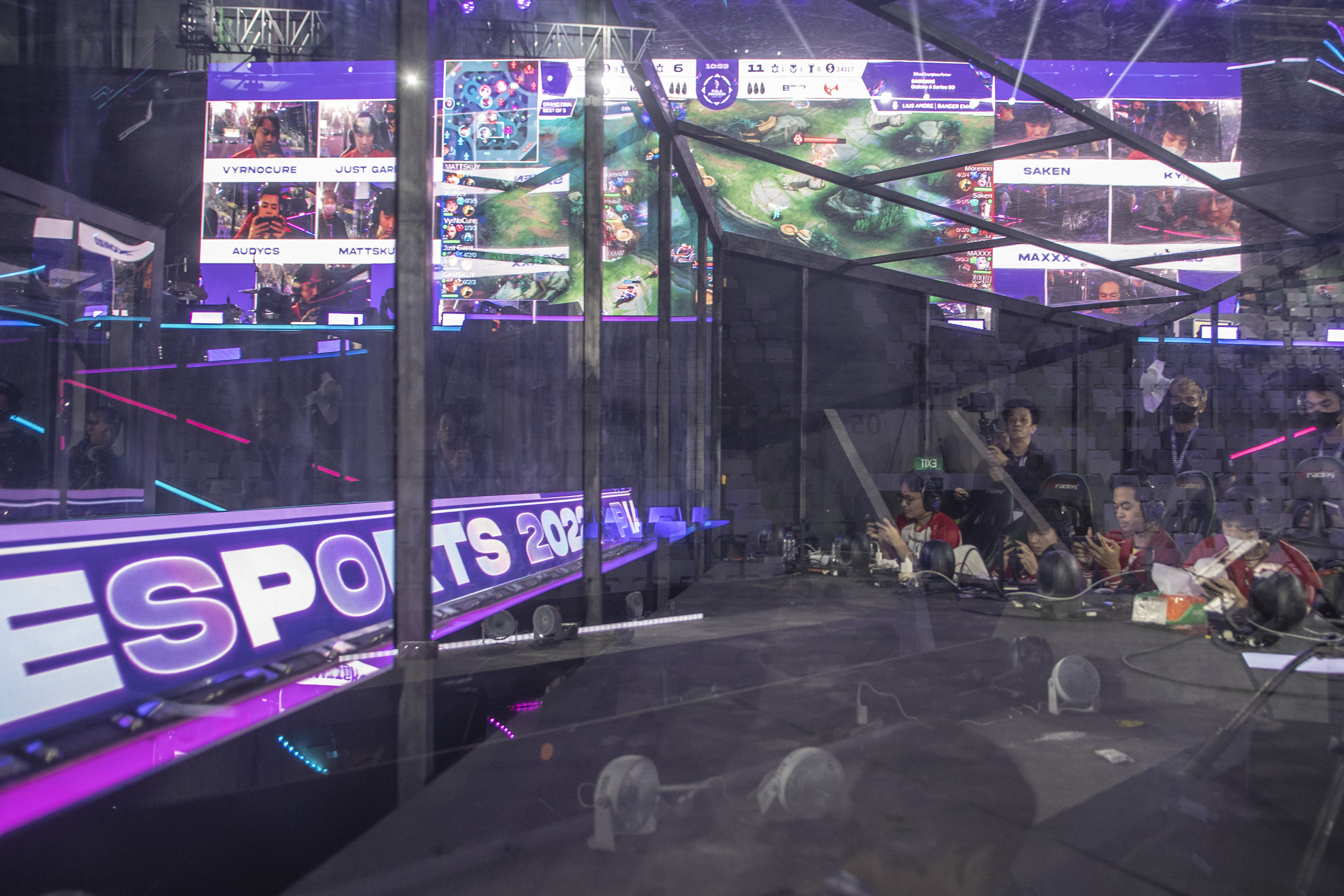 Ilustrasi game online