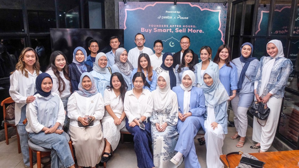 Para pemilik merek lokal seusai  acara Diskusi Founders After Hours