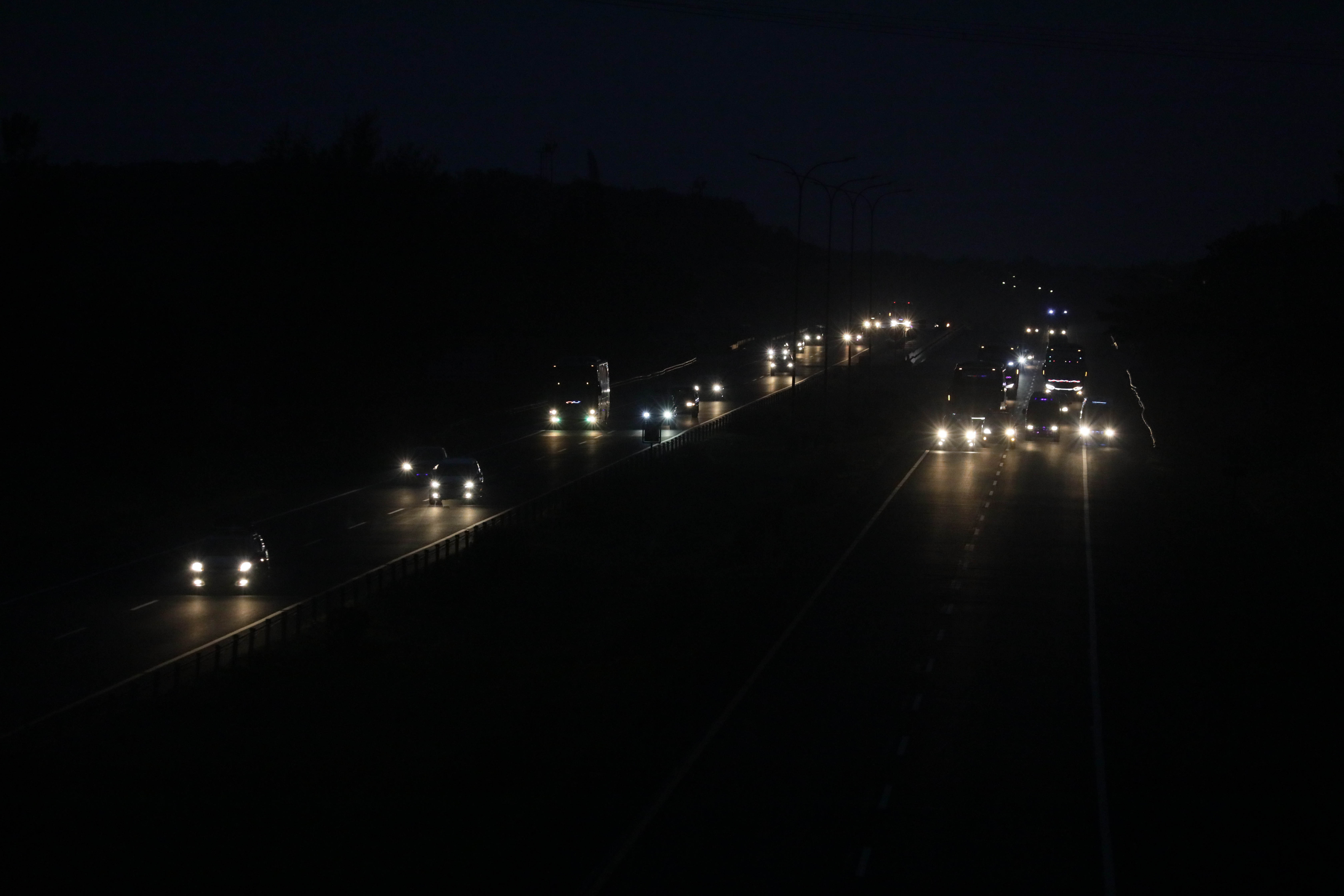 H-1 tidak terlihat kepadatan kendaraan pemudik di Tol Cipali 