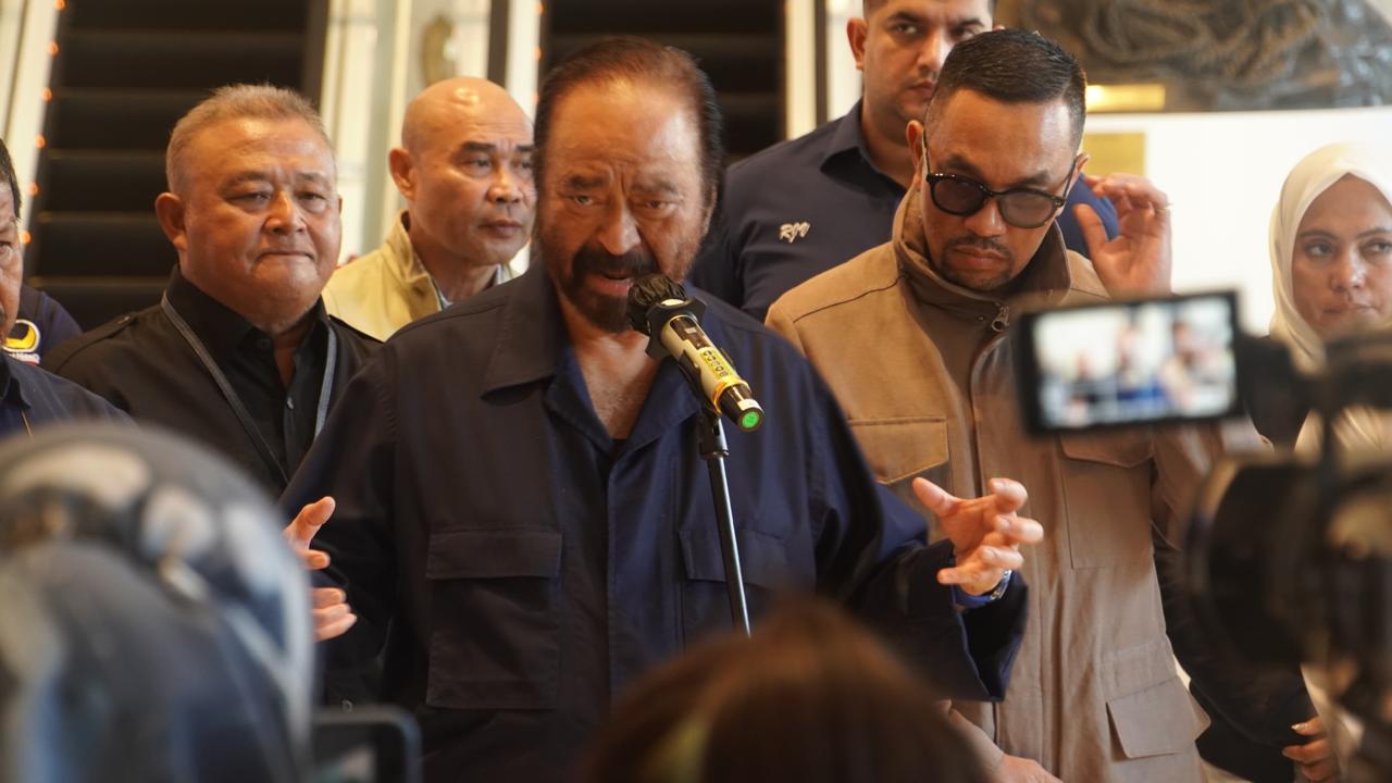 Ketua Umum Partai NasDem Surya Paloh menyatakan hormati putusan MK