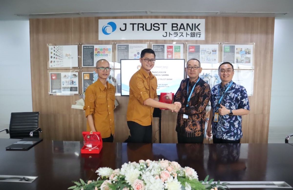 J Trust Bank melakukan penandatangan kerja sama dengan Pengcab Taekwondo Indonesia Kabupaten Bogor.