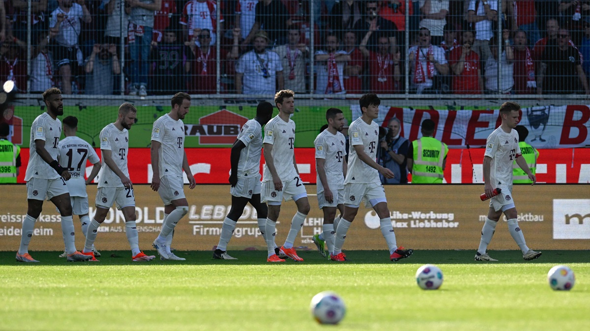 Heidenheim memaksa Bayern Muenchen menelan kekalahan kedua berturut-turut dalam Bundesliga dengan skor 2-3. 
