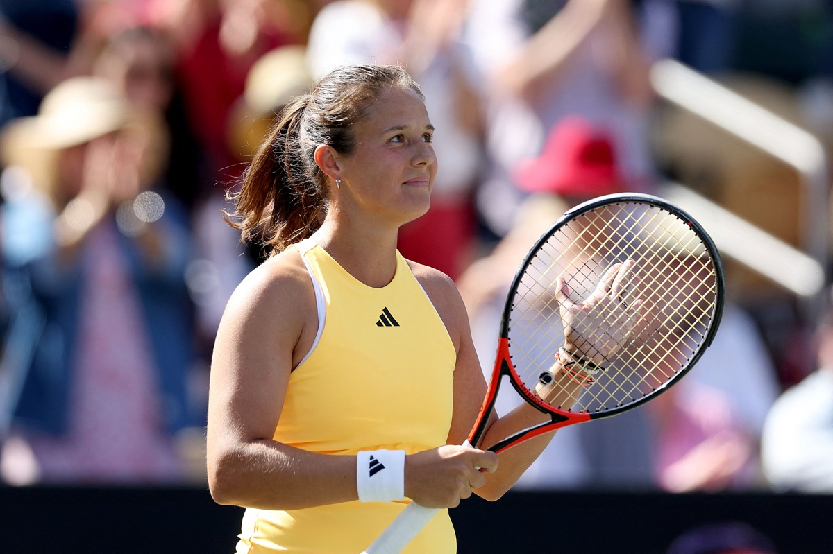 Daria Kasatkina dari Rusia berhasil mencapai final turnamen lapangan tanah liat WTA Charleston Terbuka setelah mengalahkan Jessica Pegula