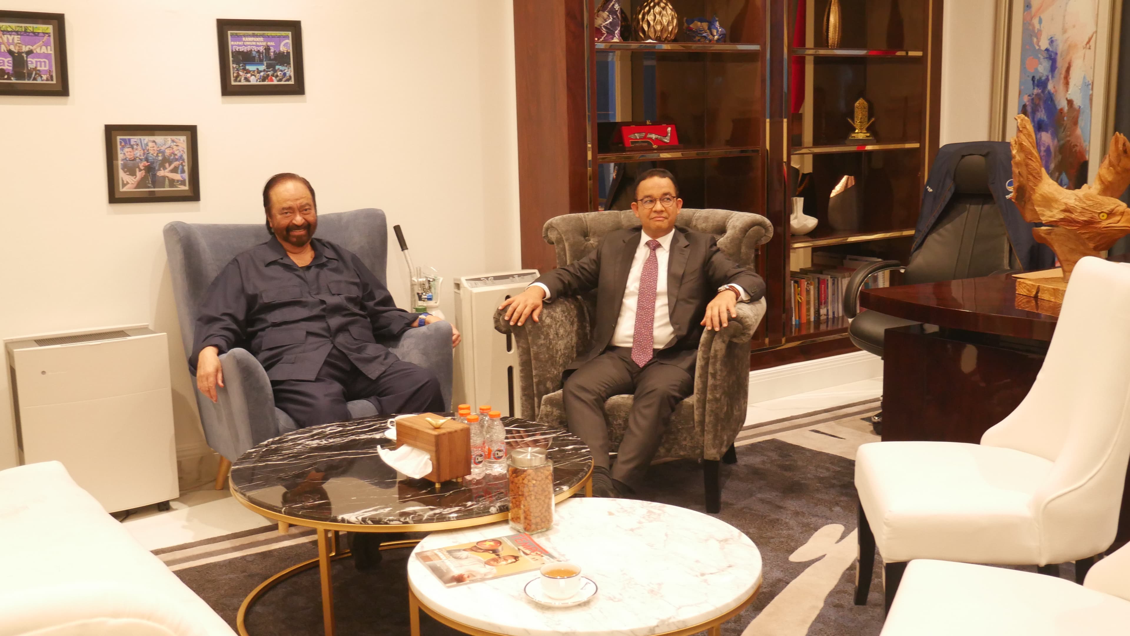 Calon presiden nomor urut 1 Anies Baswedan bertemu dengan Ketua Umum Partai NasDem