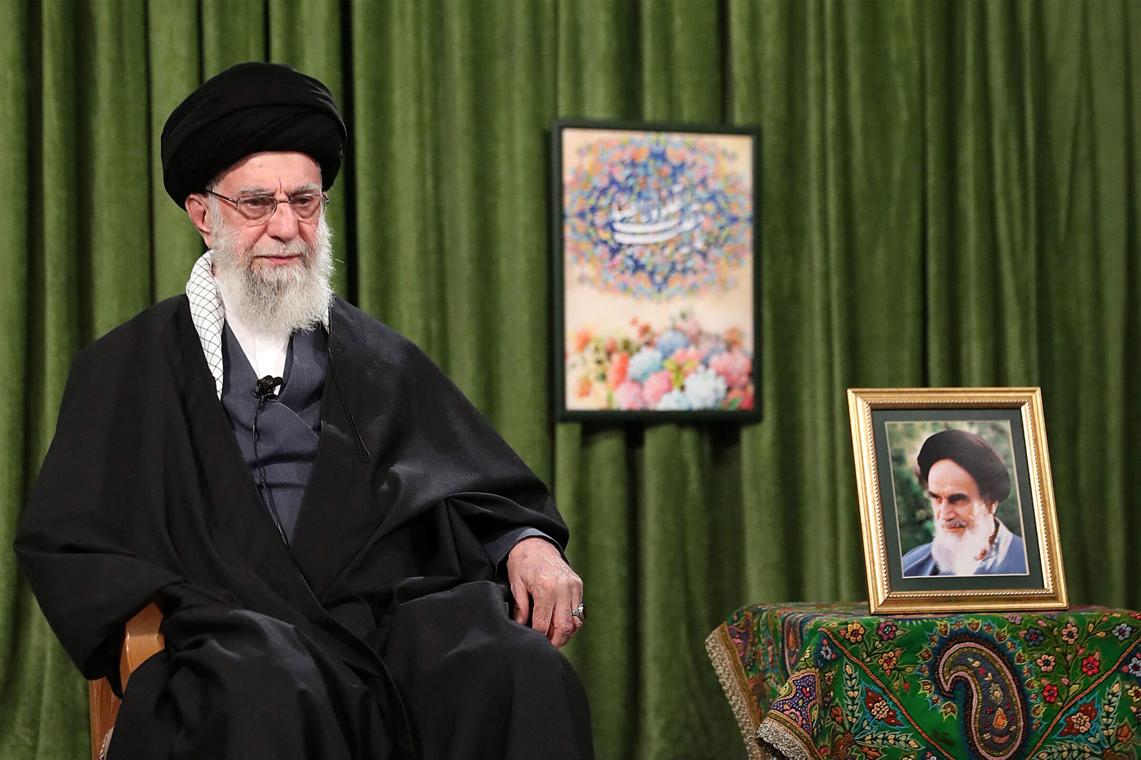  Ayatollah Ali Khamenei 