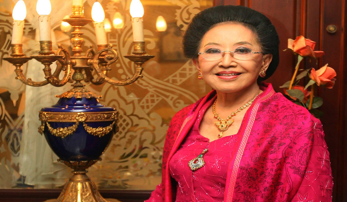 Profil Mooryati Soedibyo