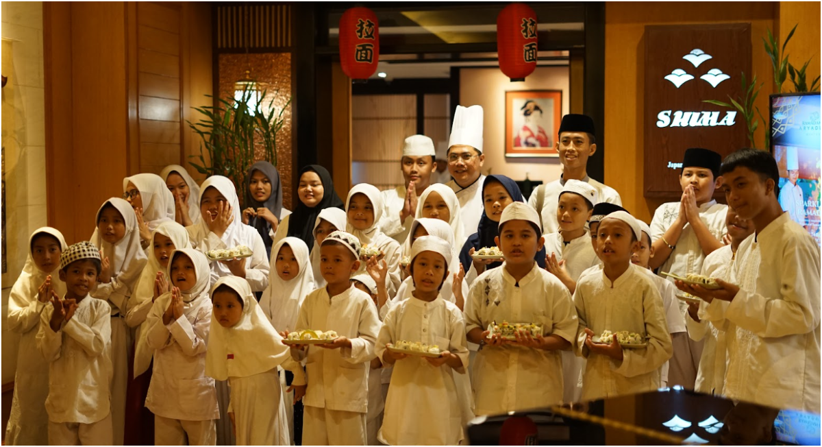 Aryaduta Menteng, Jakarta Pusat, berbagi kebahagiaan dan kebersamaan bersama anak-anak dari Panti Asuhan Yayasan Nurul Iman Jafariyah.