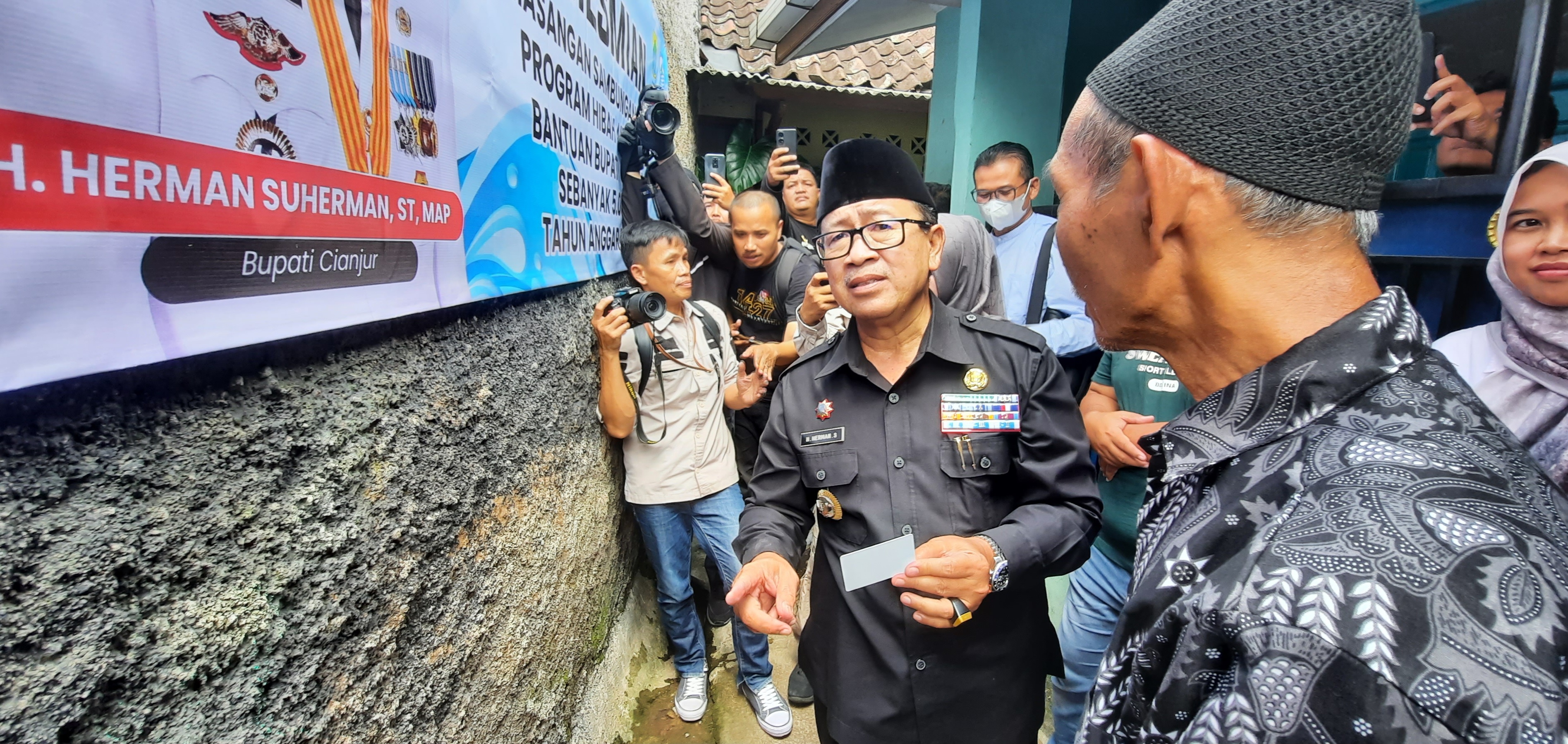 Bupati Cianjur Herman Suherman