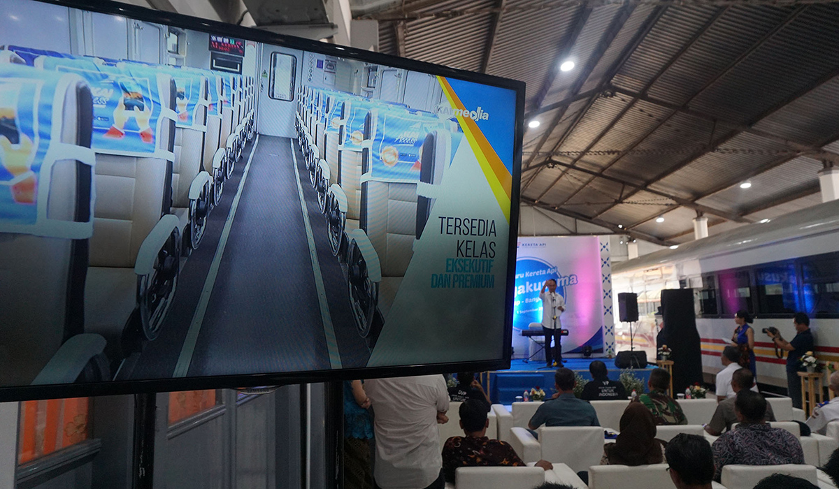 PT KAI Daerah Operasi (Daop) 5 Purwokerto, Jawa Tengah meluncurkan KA Wijayakusuma tujuan Cilacap-Banyuwangi.