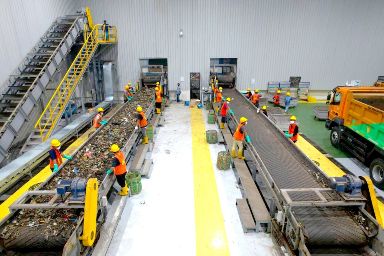 pengolahan dan pemanfaatan limbah untuk sumber bahan bakar alternatif