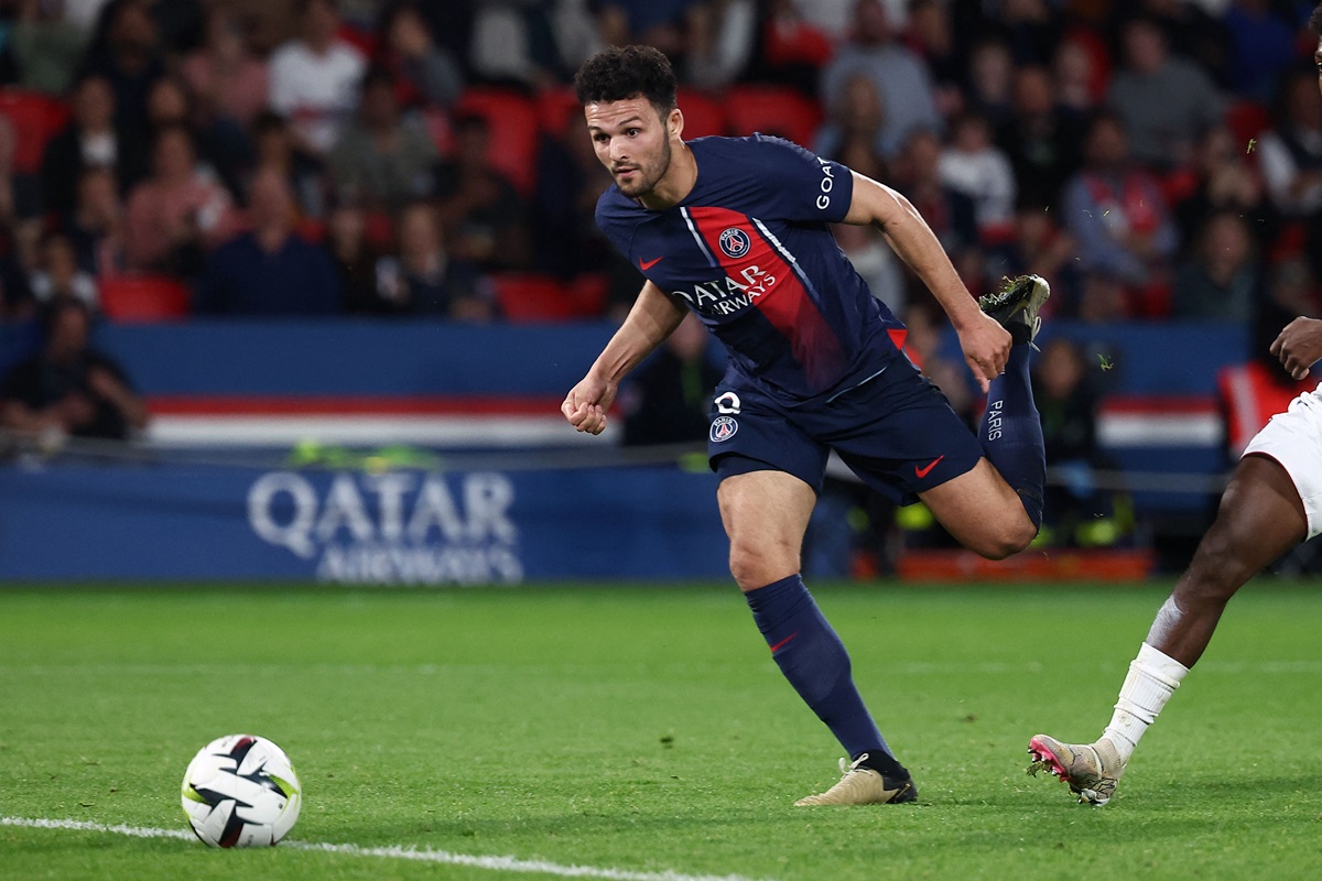 Paris Saint-Germain menurunkan tim cadangan dalam hasil imbang 1-1 melawan Clermont.