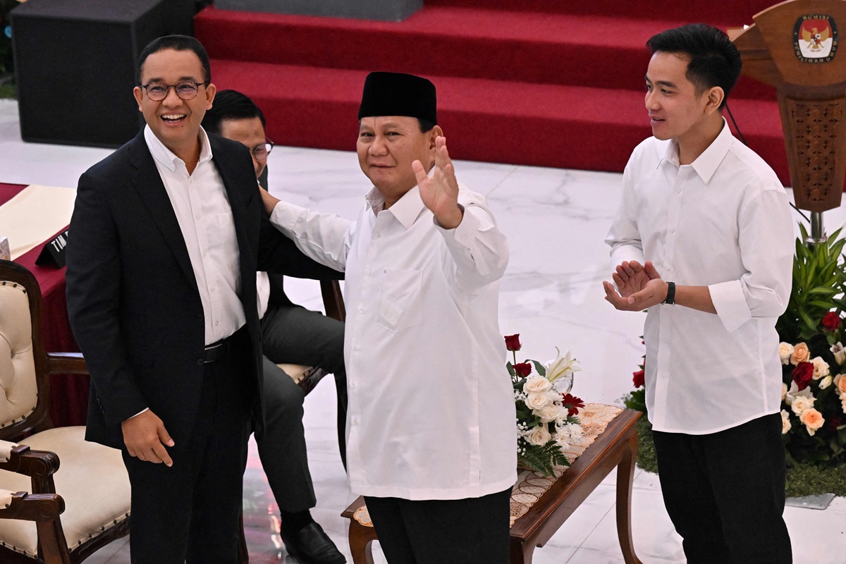 Koordinator Staf Khusus Presiden Ari Dwipayana menyatakan Presiden Jokowi mendukung langkah Prabowo Subianto merangkul semua elemen