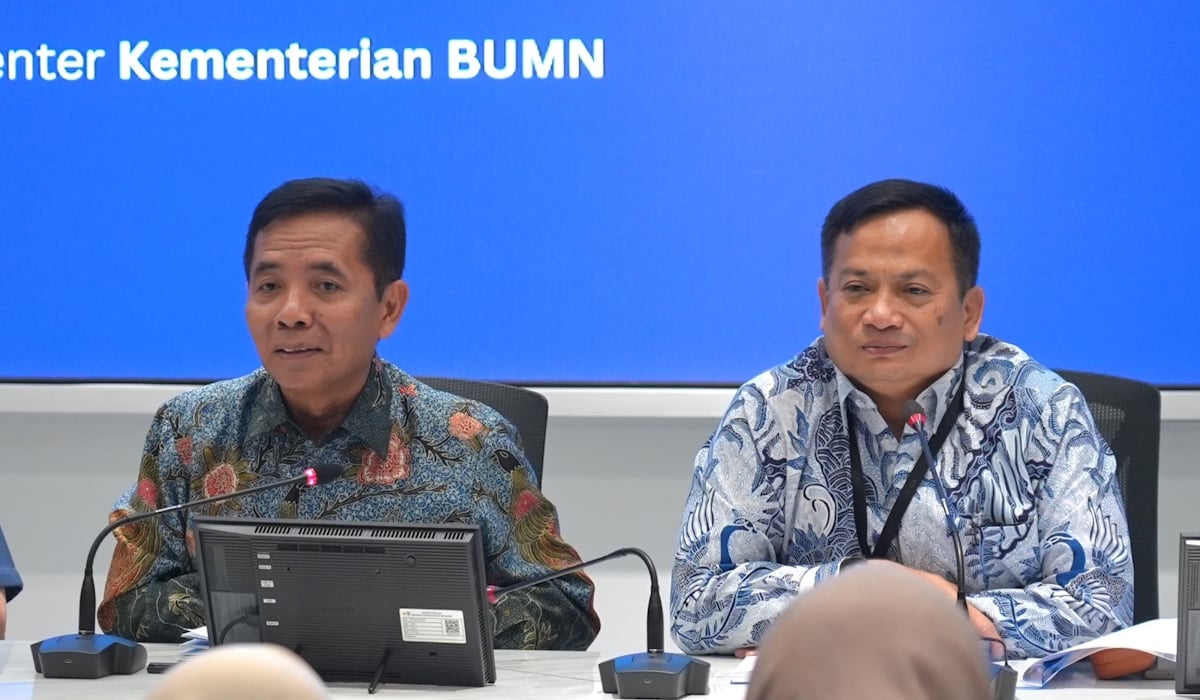 Direktur Bisnis Mikro PT Bank Rakyat Indonesia (Persero) Tbk. Supari