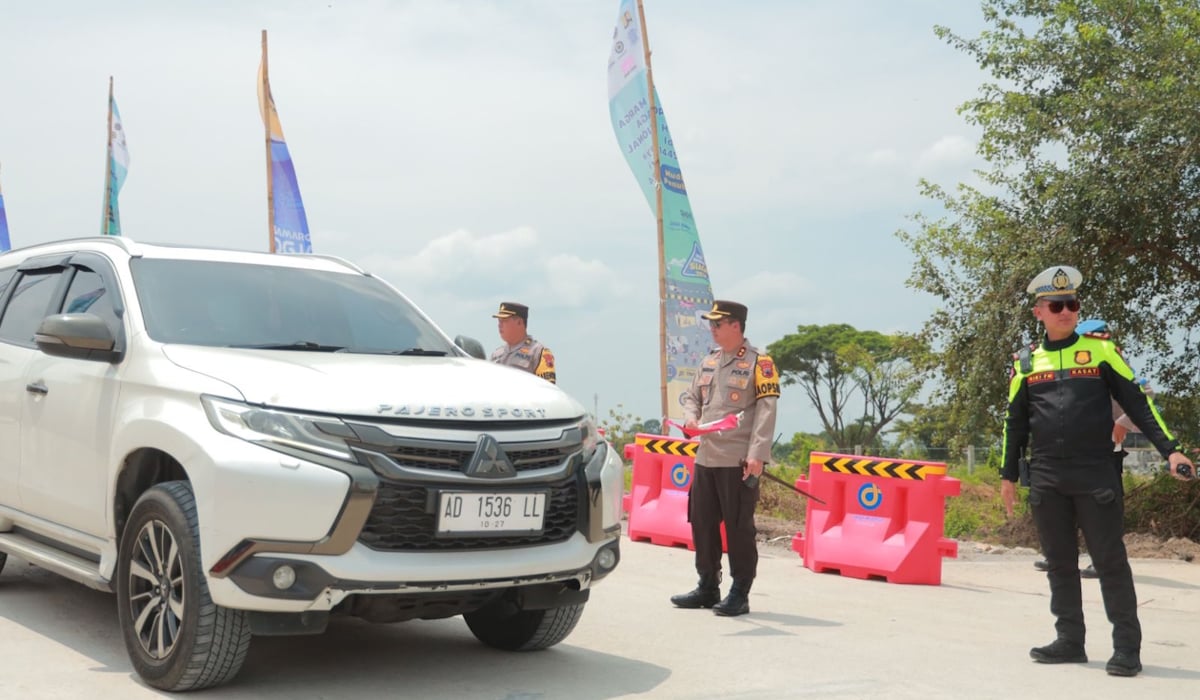Pengecekan di pos strong point exit tol fungsional Kuncen dan Ngawen, Klaten