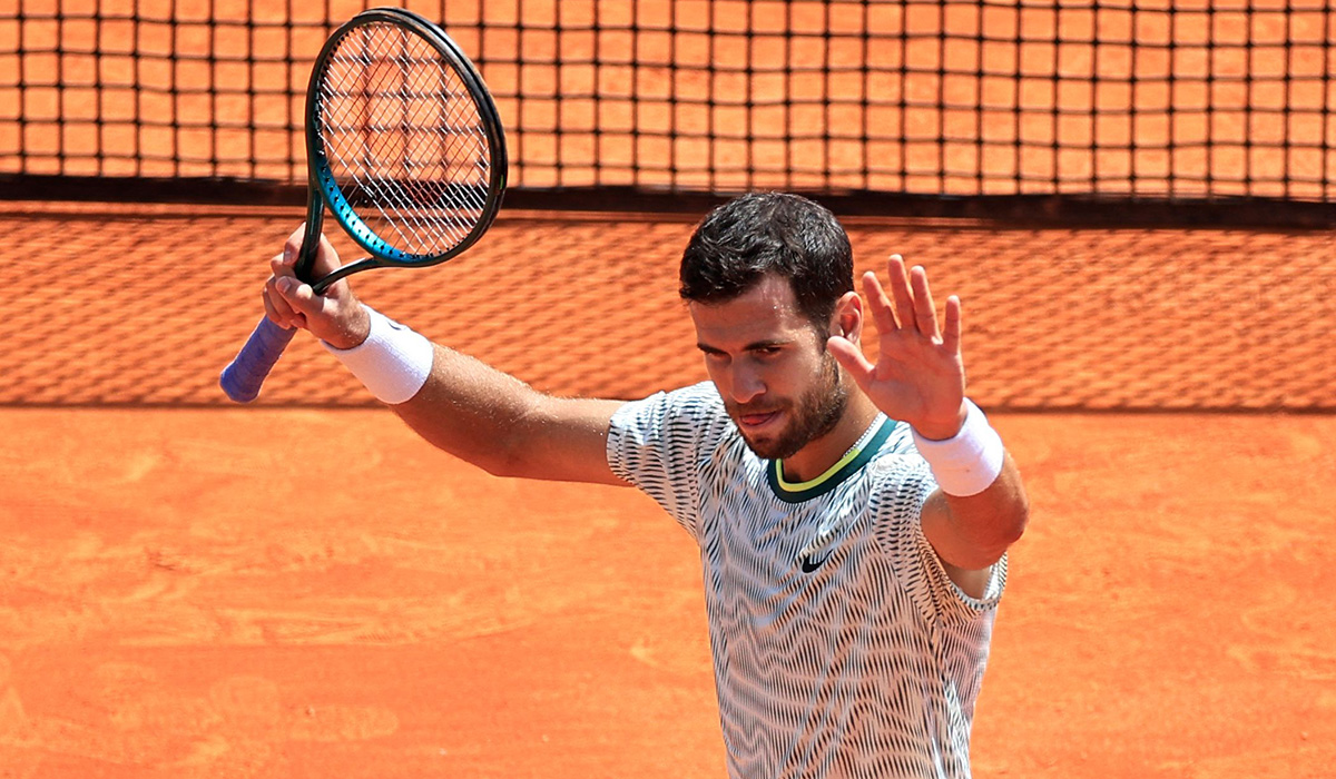 Petenis Rusia Karen Khachanov.