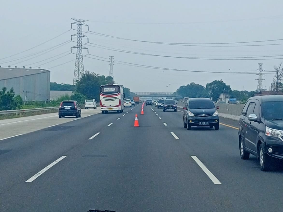 Rekayasa arus lalu lintas melalui contraflow