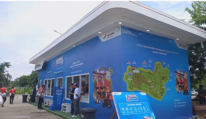 Serambi MyPertamina menjadi tempat istirahat pemudik.