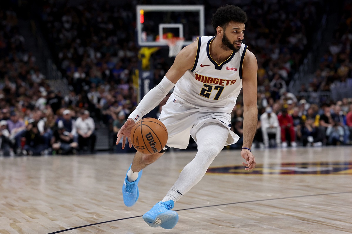 Denver Nuggets berhasil meraih kemenangan dramatis atas Los Angeles Lakers dengan skor 101-99. 