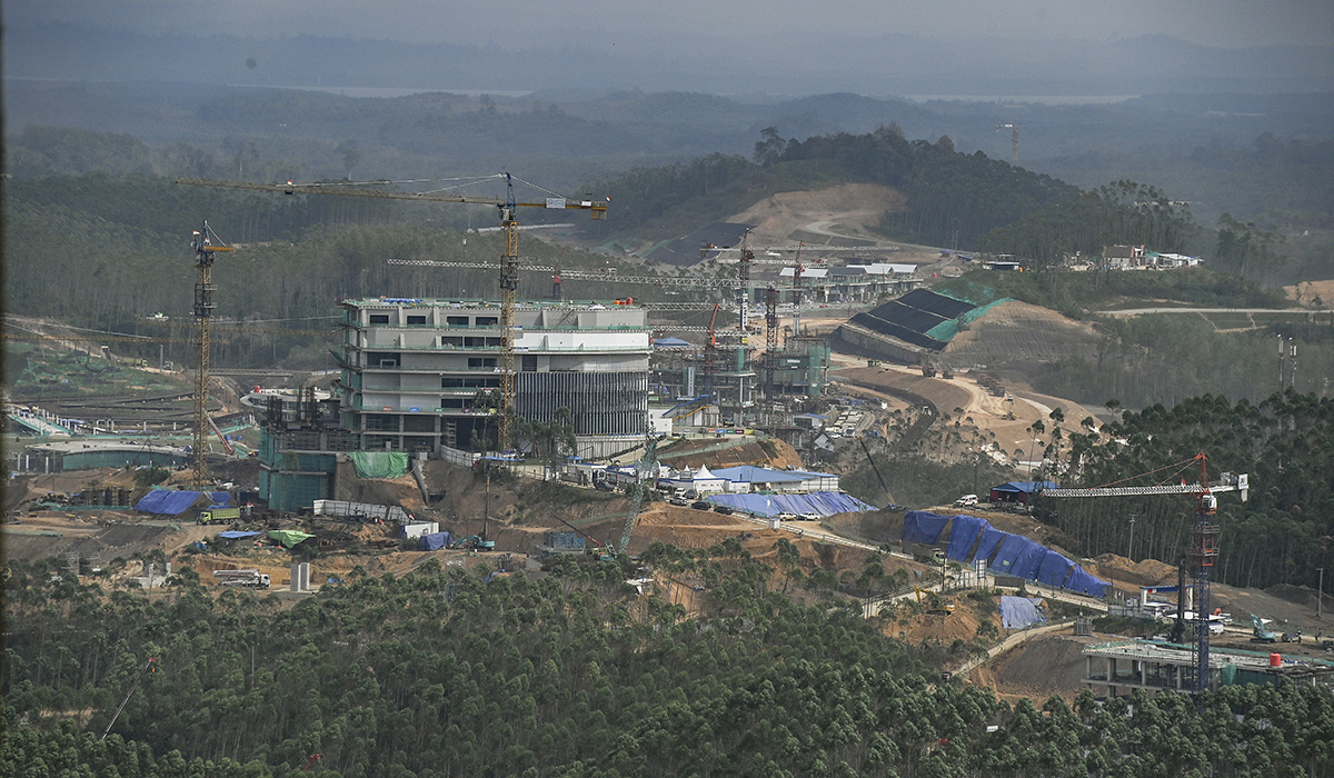  Suasana pembangunan di Kawasan Inti Pusat Pemerintahan (KIPP) IKN, Penajam Paser Utara, Kalimantan Timur, Kamis, (2/11/2023).