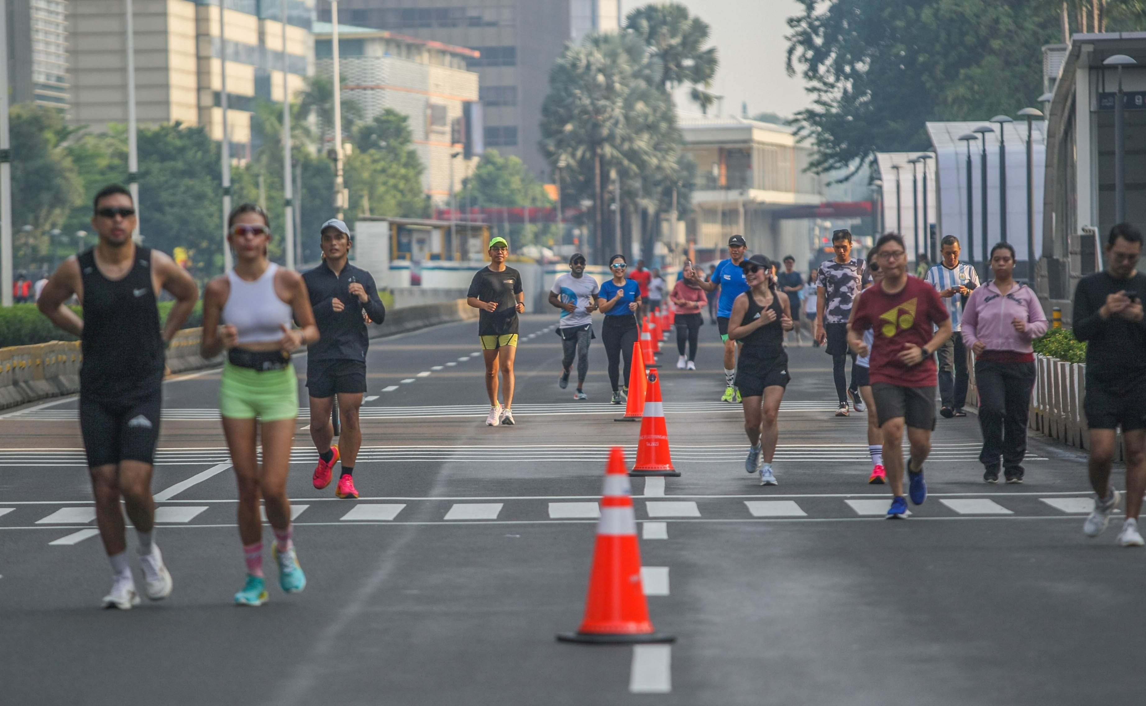 Pencegahan utama diabetes tetaplah dengan mengadopsi gaya hidup sehat, termasuk pola makan seimbang dan aktivitas fisik yang teratur