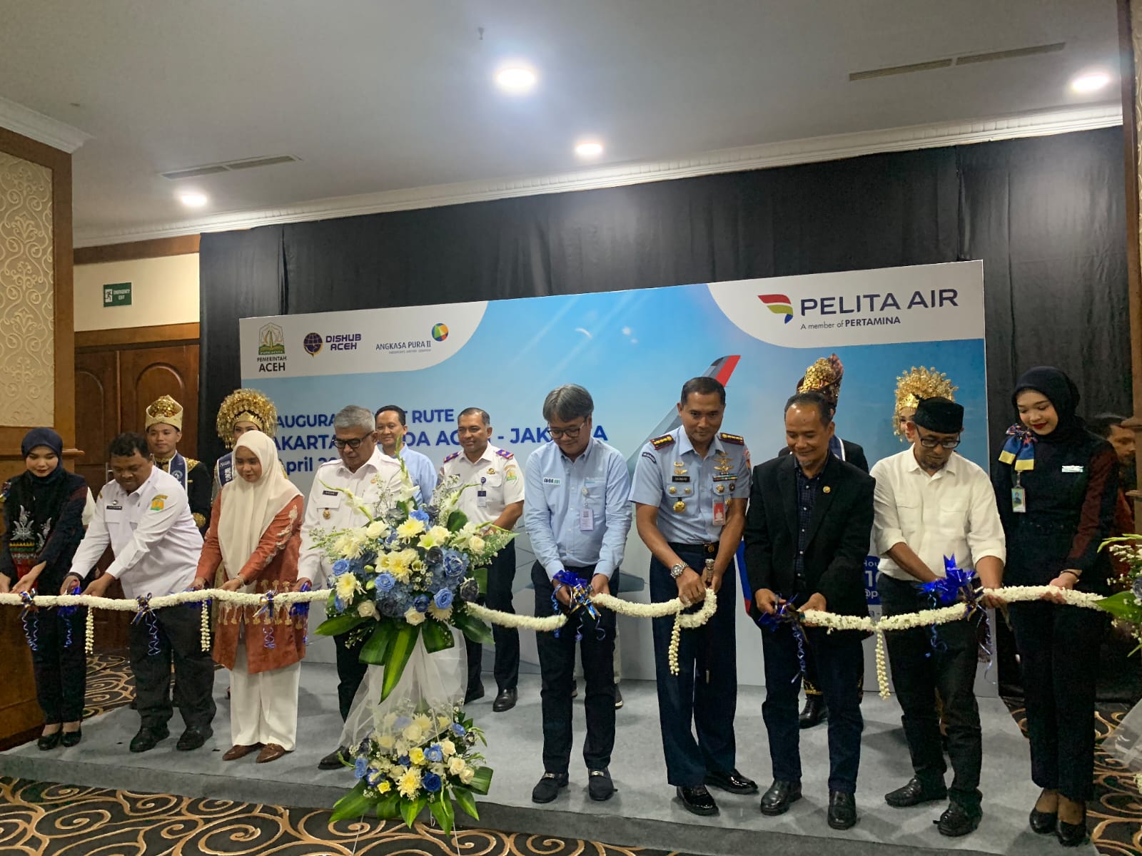 Peresmian pembukaan rute Pelita Air jurusan Jakarta-Aceh-Jakarta.