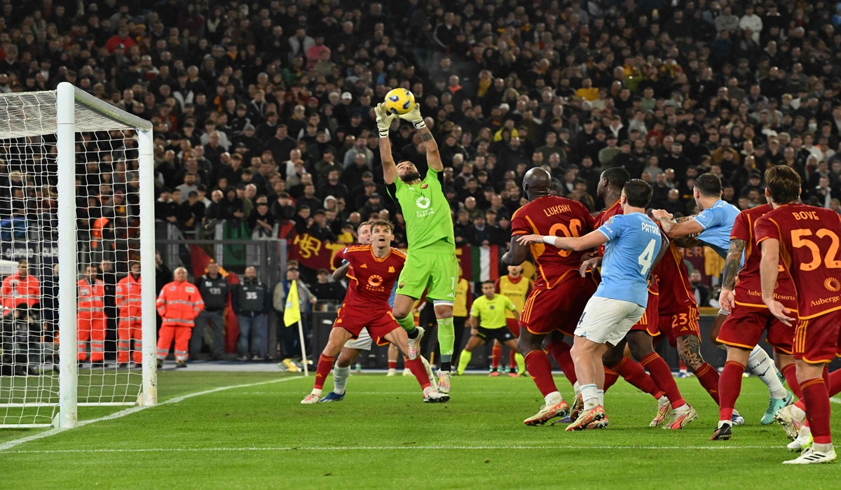 Jadwal Serie A pekan ke-31: Derby Panas Ibu Kota, AS Roma vs Lazio