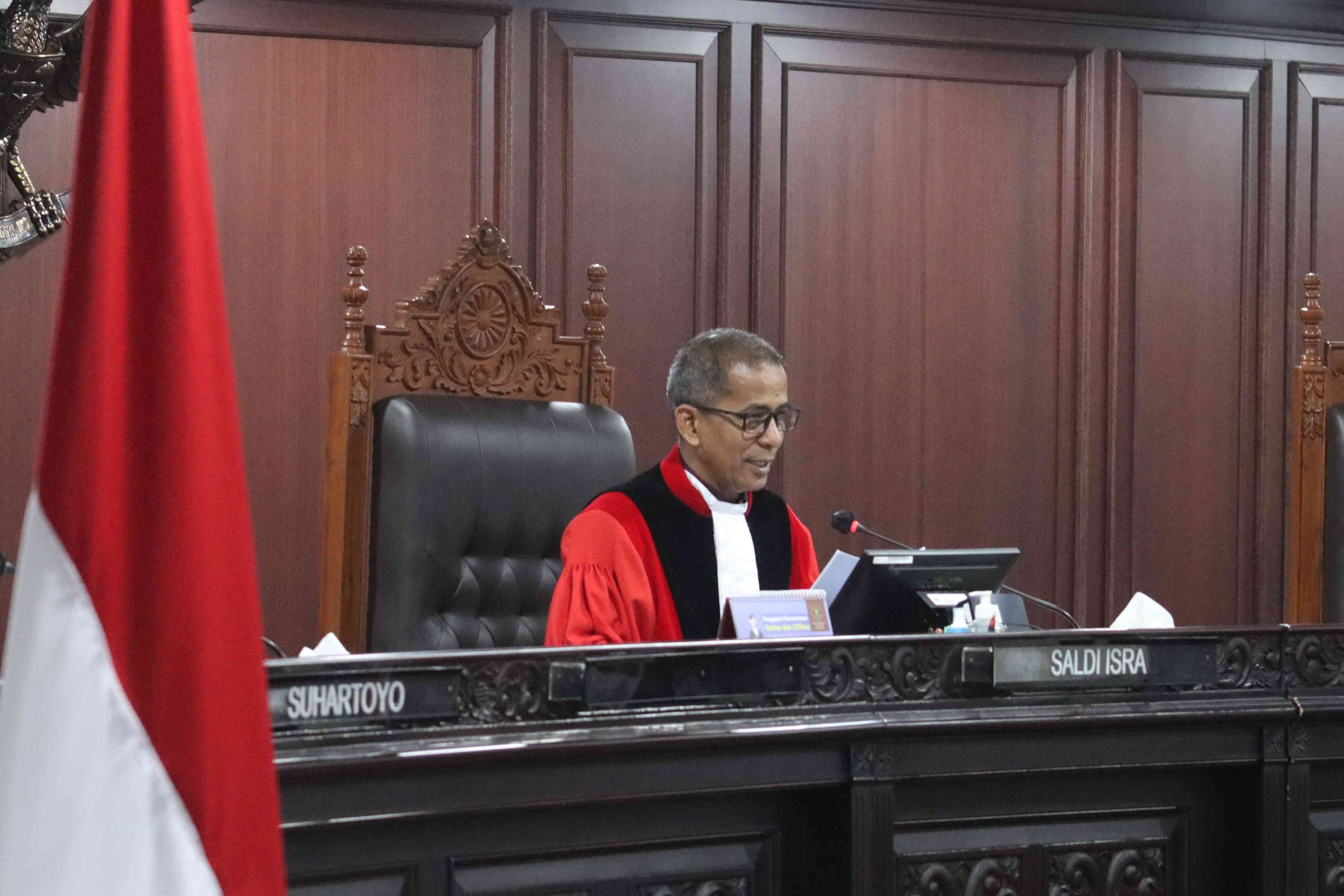 Hakim MK Saldi Isra