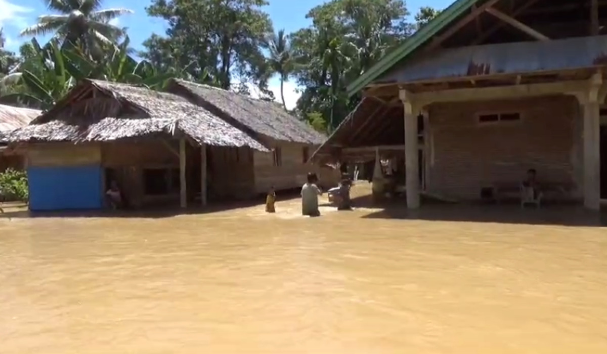 Banjir di Kabupaten Luwu, Sulawesi Selatan (Sulsel).