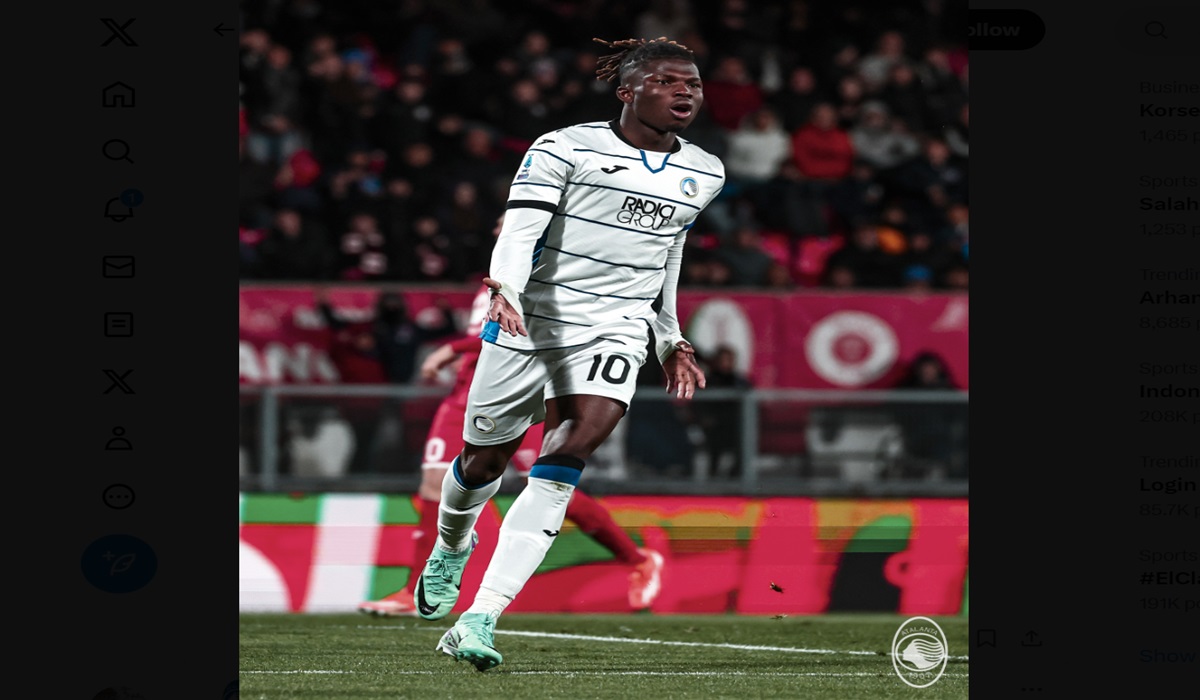 Penyerang Atalanta El Bilal Toure melakukan selebrasi usai menjebol gawang Monza di laga lanjutan Serie A.