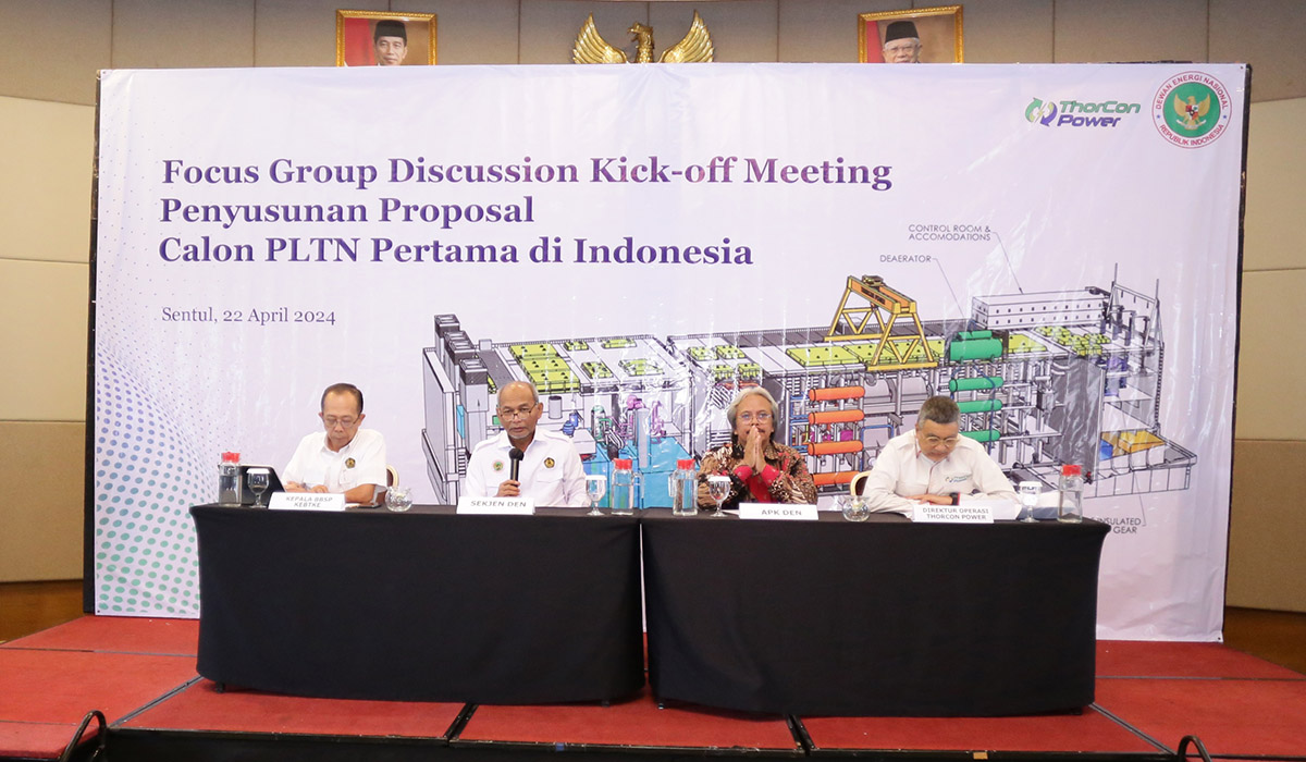 Focus Group Discussion (FGD) penyusunan proposal untuk calon Pembangkit Listrik Tenaga Nuklir (PLTN) pertama di Indonesia.