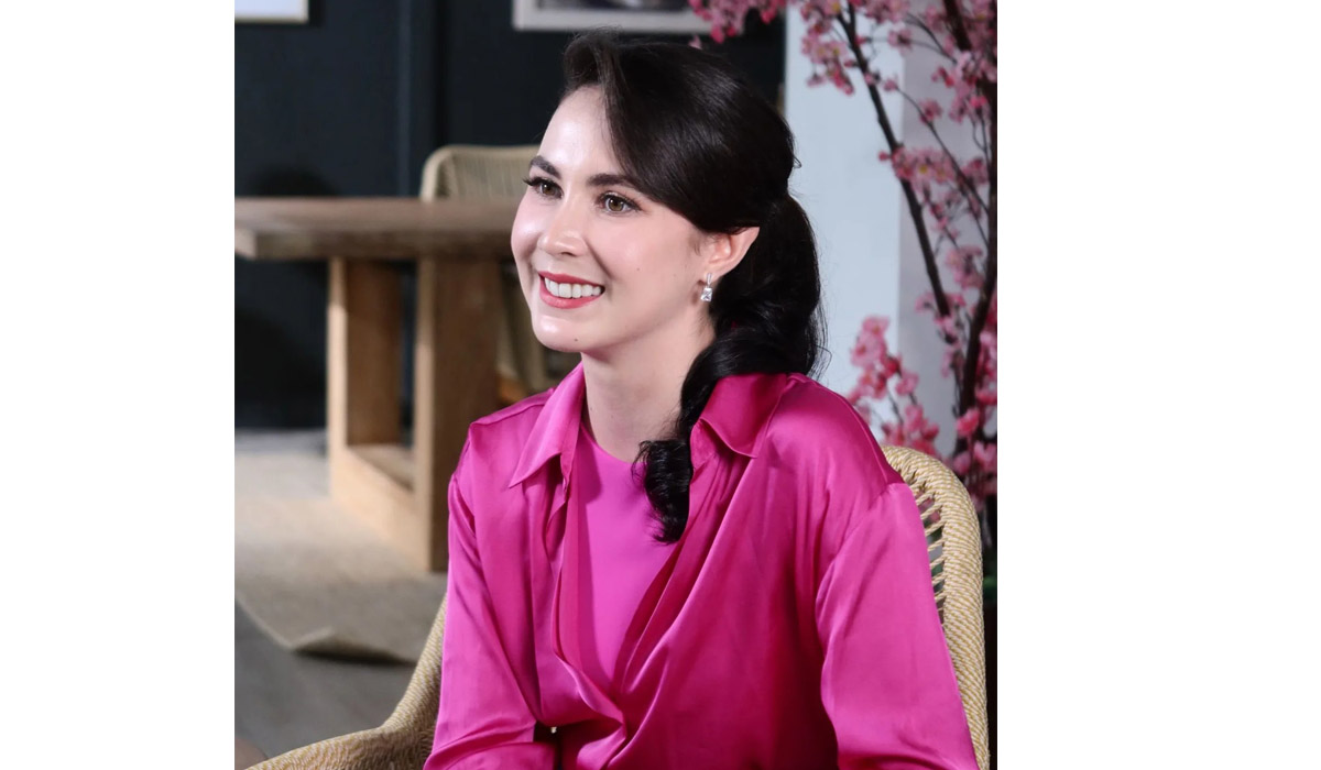 Arumi Bachsim mengaku momen Lebaran tahun ini cukup istimewa baginya lantaran sejak 8 tahun lalu tidak mudik ke Jakarta.