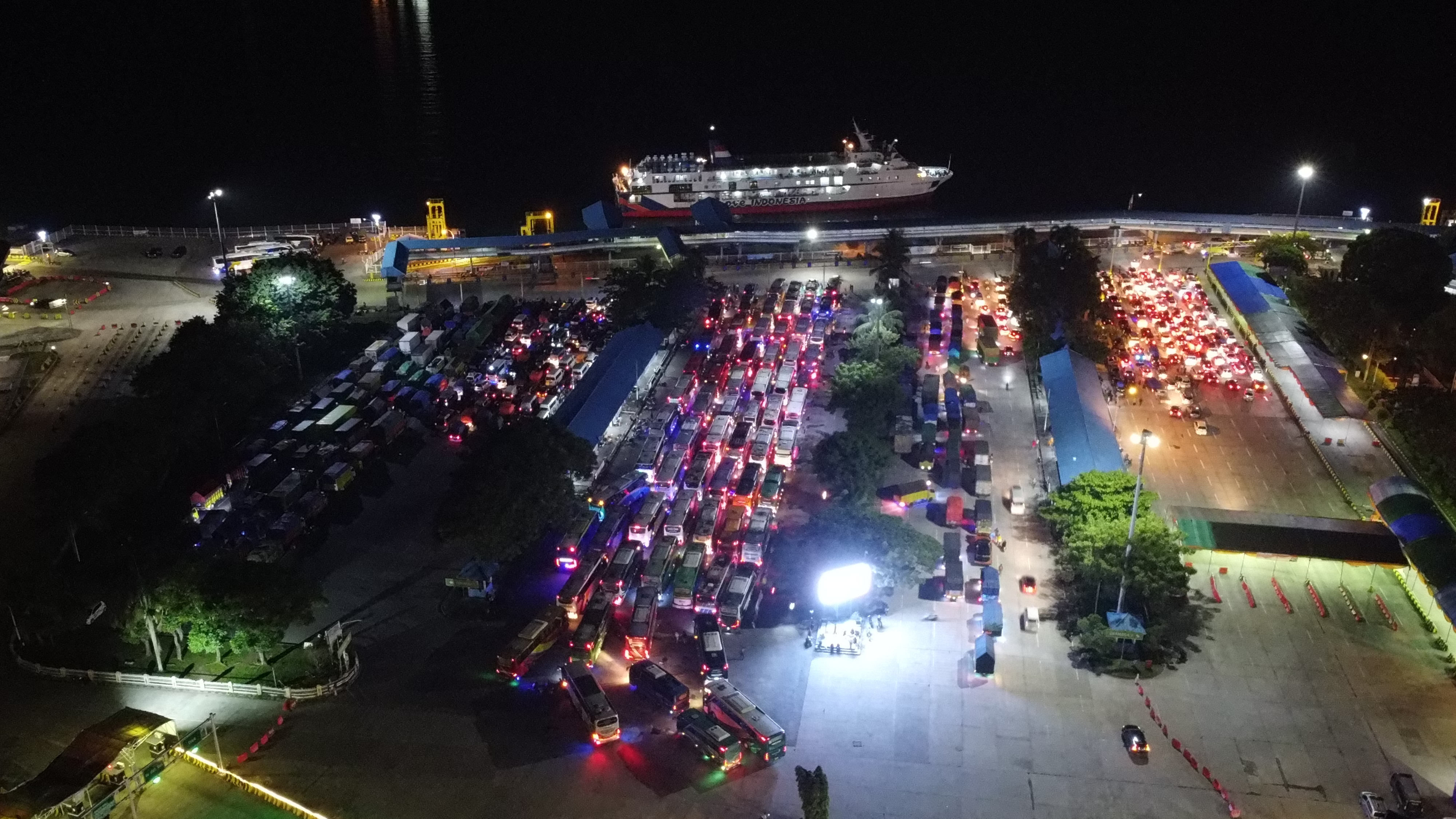 Kepala Korps Lalu Lintas (Kakorlantas) Polri, Irjen Aan Suhanan, menjelaskan bahwa pemudik yang tidak memiliki tiket akan diputar balik. 