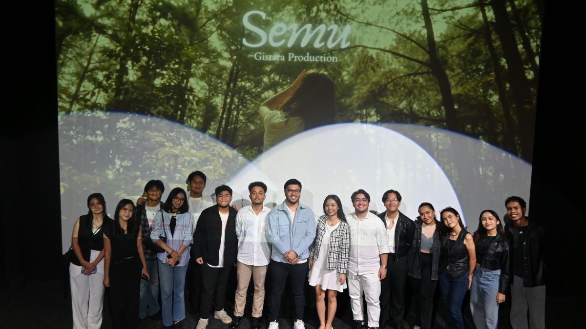 Melihat fenomena trust issue yang dialami kalangan remaja, Gistara Production tergerak mengangkat isu tersebut dalam tugas akhirnya.