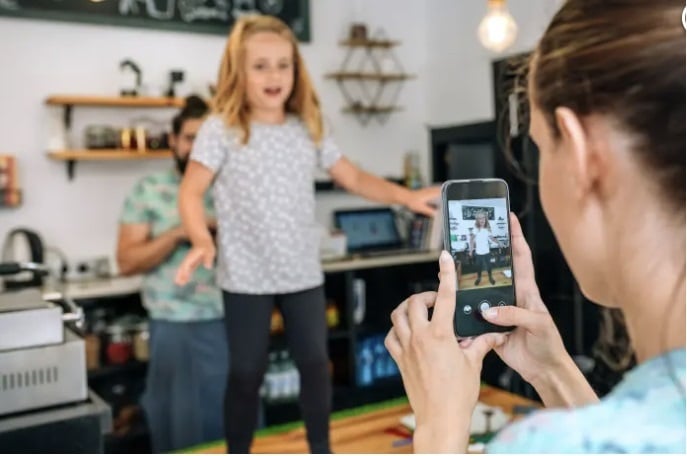 Ilustrasi kidsfluencer