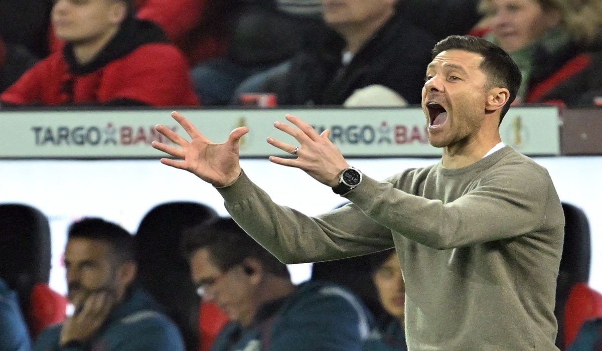 Pelatih Bayer Leverkusen Xabi Alonso