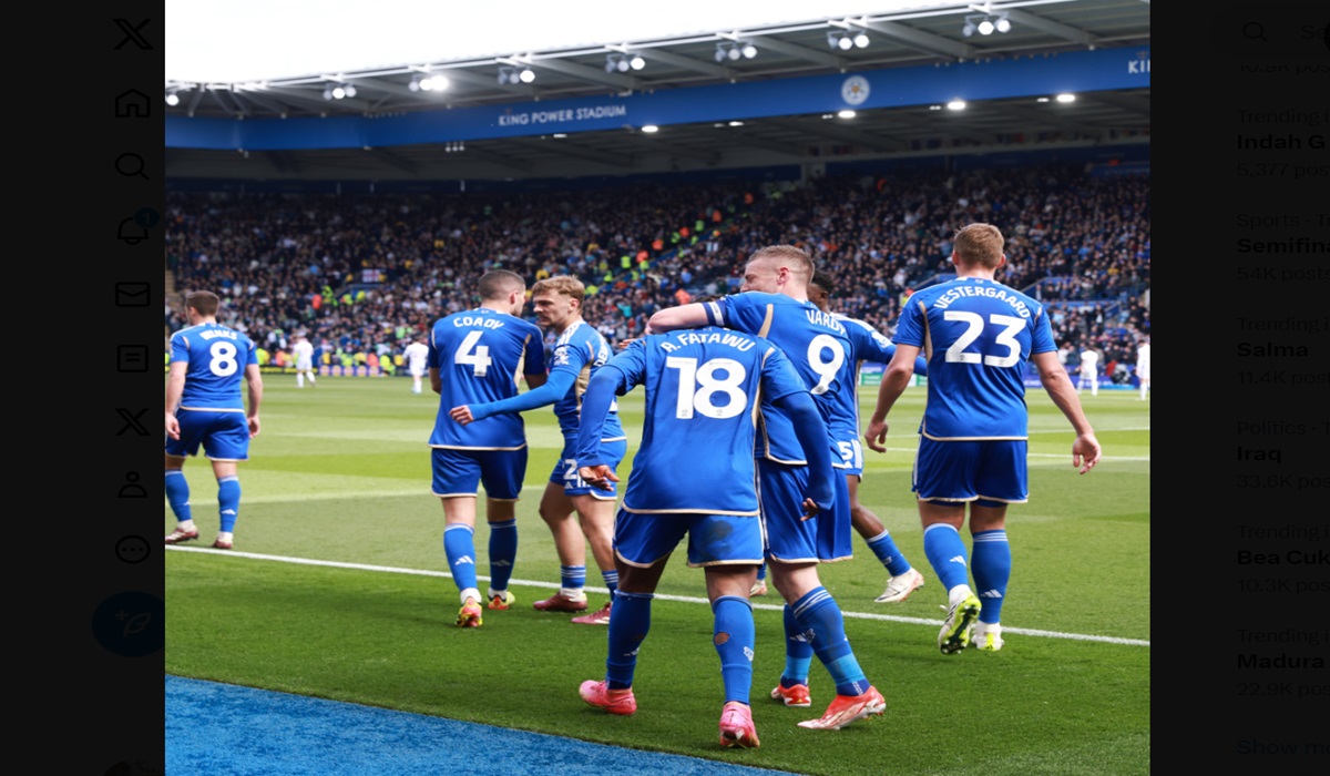 Para pemain Leicester City melakukan selebrasi usai mencetak gol ke gawang lawan.