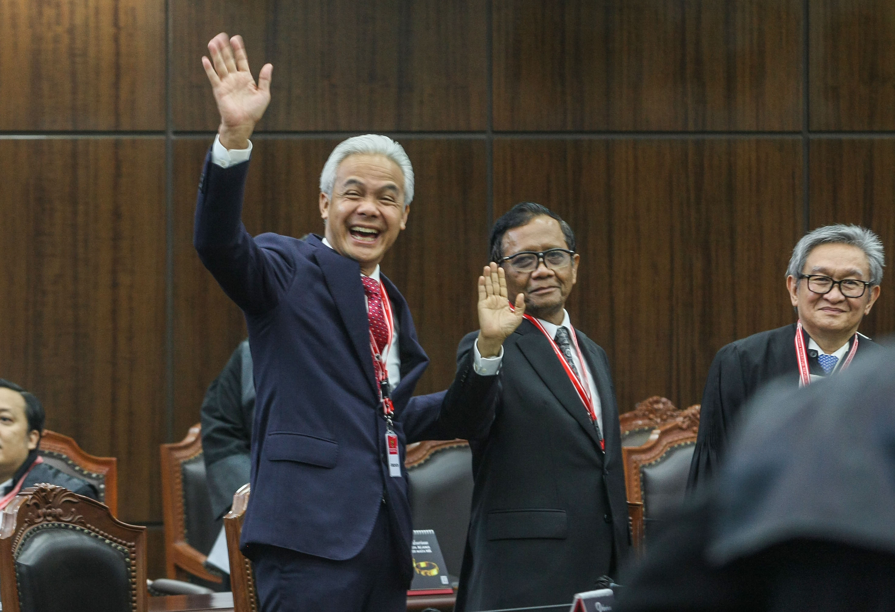 Calon presiden dan calon wakil presiden nomor urut 3 Ganjar Pranowo dan Mahfud MD