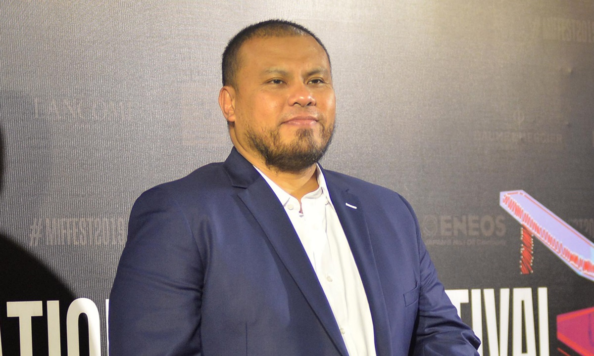 Joko Anwar mengungkapkan salah satu sumber inspirasi dalam membuat film-filmnya adalah dengan membaca berita dari media massa