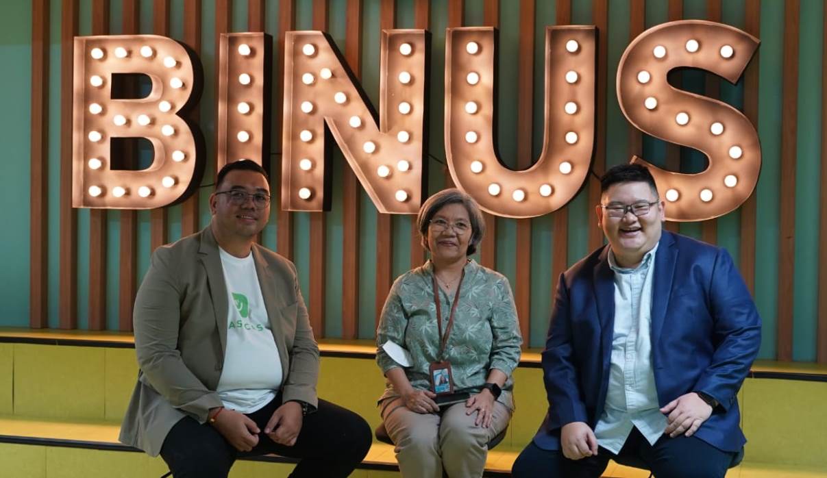 Talkshow tentang pentingnya credit score yang digelar Binus International bersama Easy cash dan SeaBank.