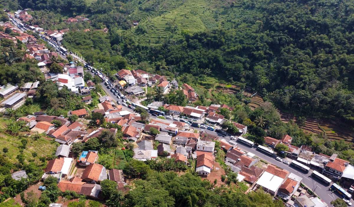 Urai kemacetan di Jalur Selatan, polisi berlakukan One Way