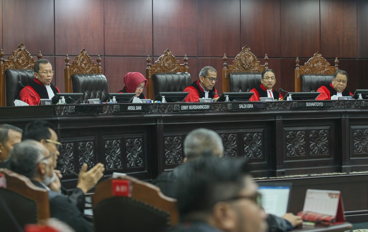MK memastikan akan menggelar sidang pembacaan putusan sengketa PHPU Pilpres 2024 pada Senin, 22 April 2024, sesuai dengan jadwal.