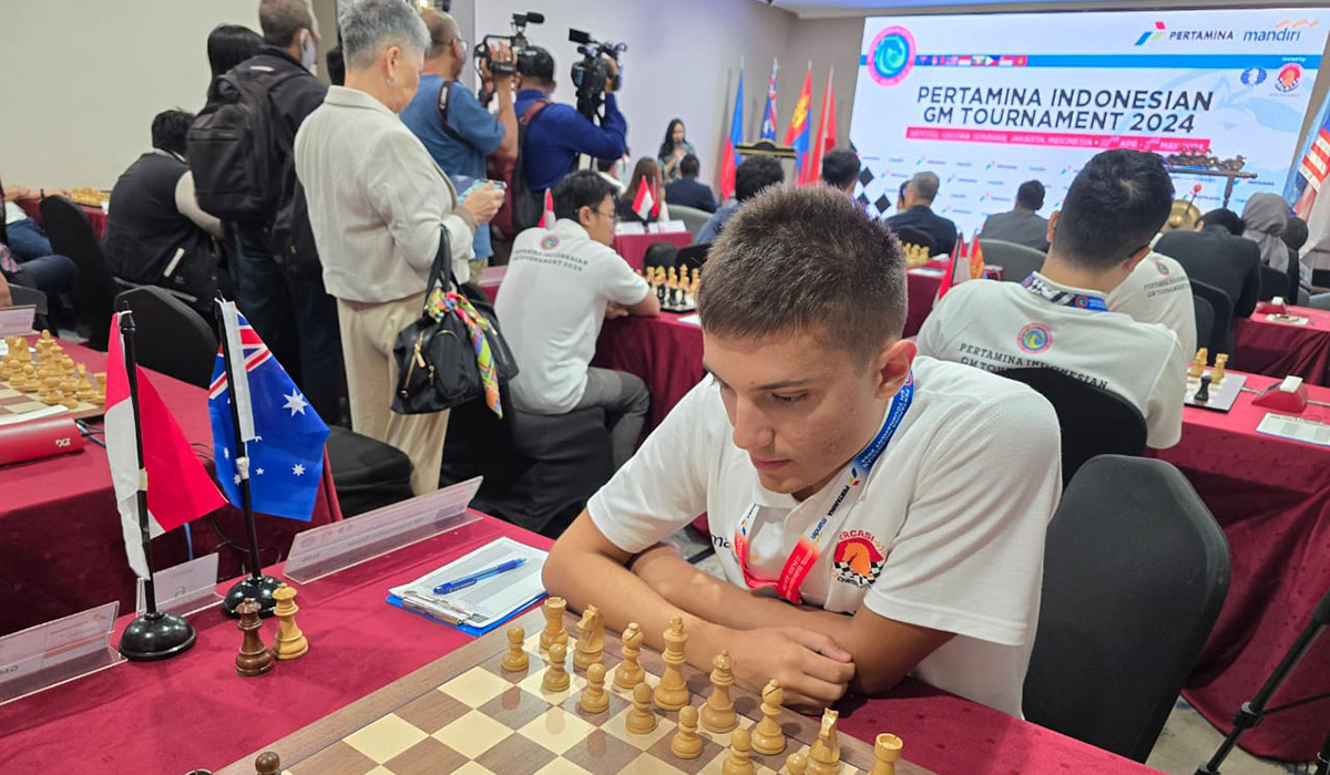 Pecatur Australia GM Temur Kuybokarov.