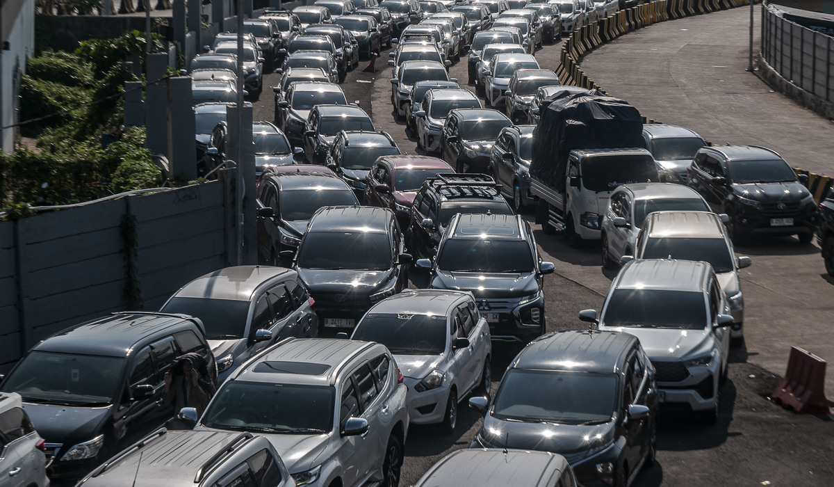 Ilustrasi kendaraan pemudik.