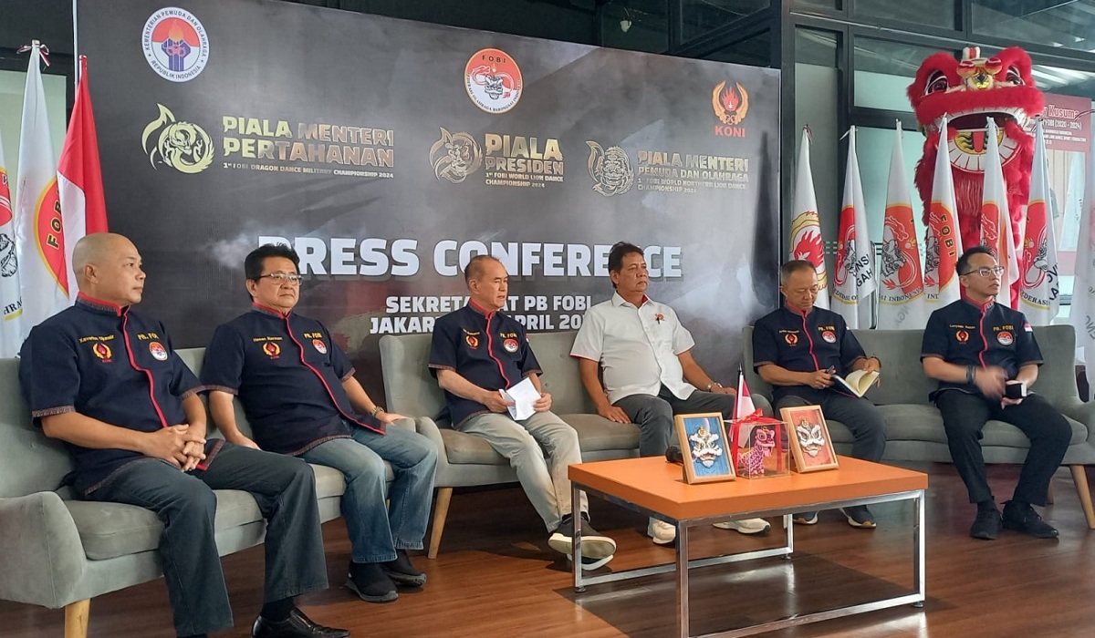 Konferensi pers Federasi Olahraga Barongsai Indonesia (FOBI) di Seketariat FOBI, Jakarta, Rabu (17/4).