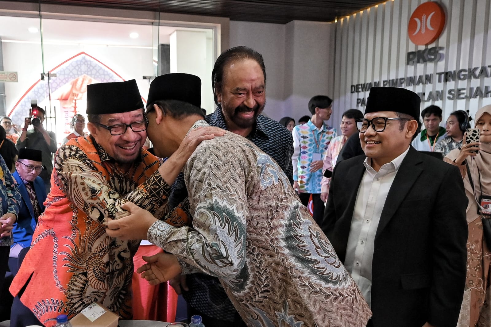 Ketua Majelis Syuro PKS Salim Segaf Al-jufri, Ketum Partai Nasdem Surya Paloh, Ketum PKB Muhaimin Iskandar, dan mantan capres Anies Baswedan