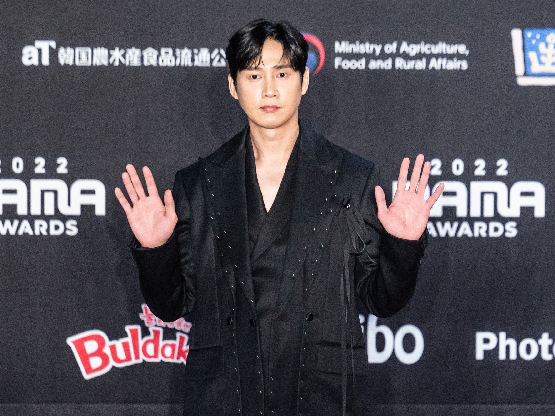 Aktor Korea Selatan Park Sung-hoon