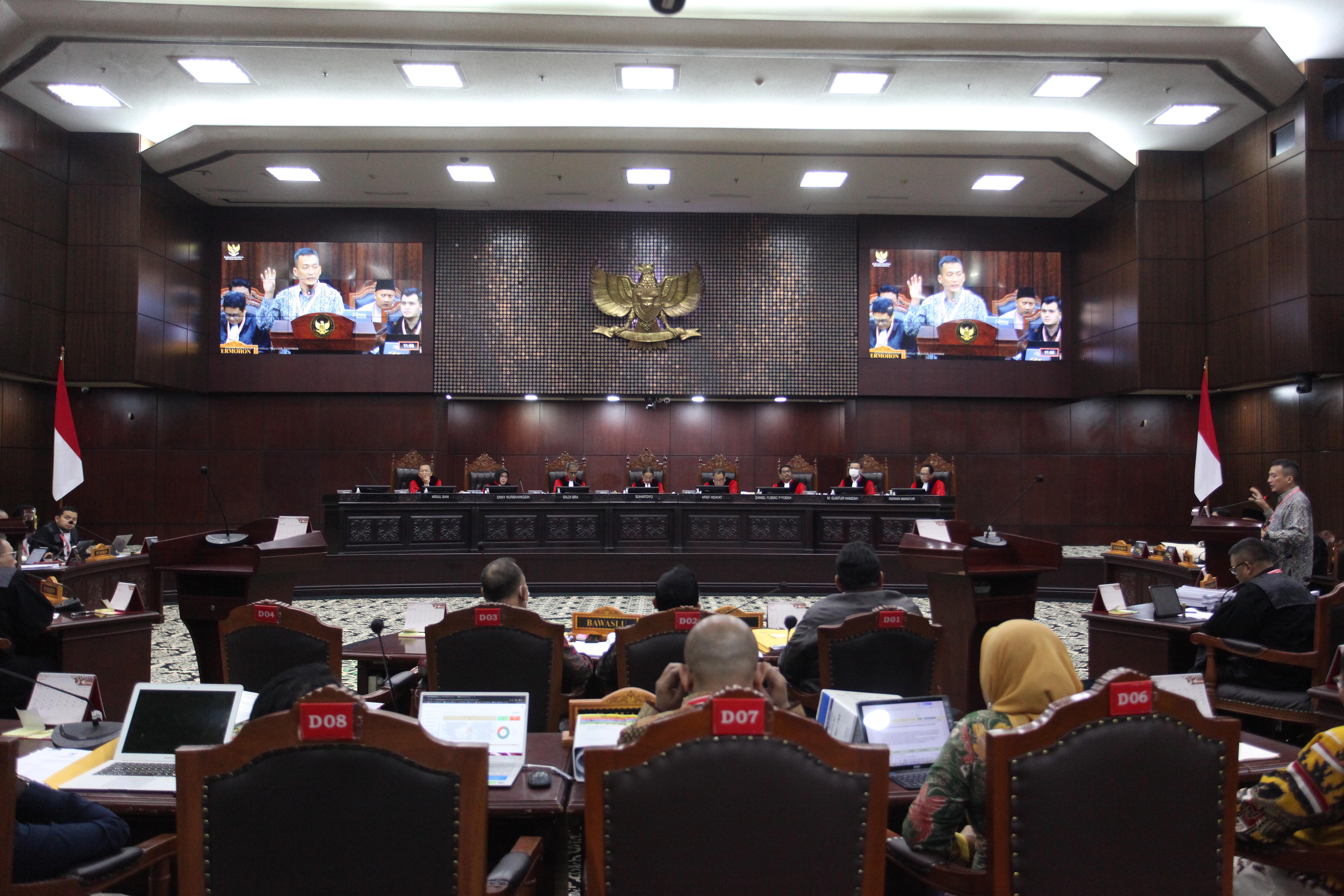 MK Minta DKPP untuk Bertindak Lebih Tegas