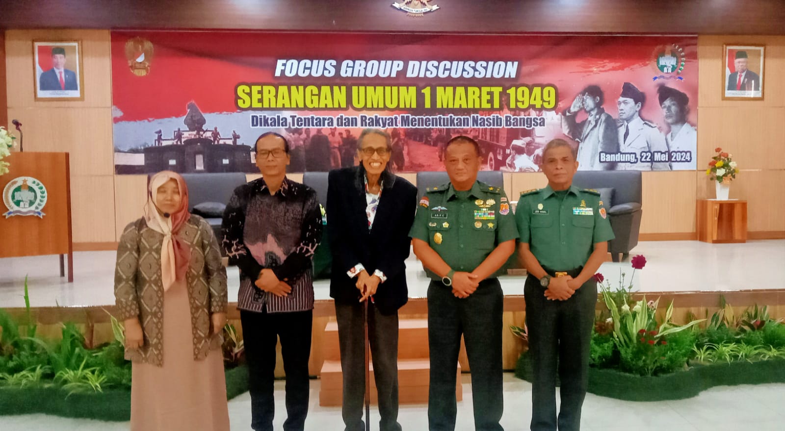 Para Pembicara FGD  Serangan Umum 1 Maret 1949 di markas Dinas Sejarah Angkatan Darat di Bandung